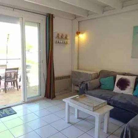 Villa 3 Avec Parking Prive Proche Et Commerces - Fr-1-782-35